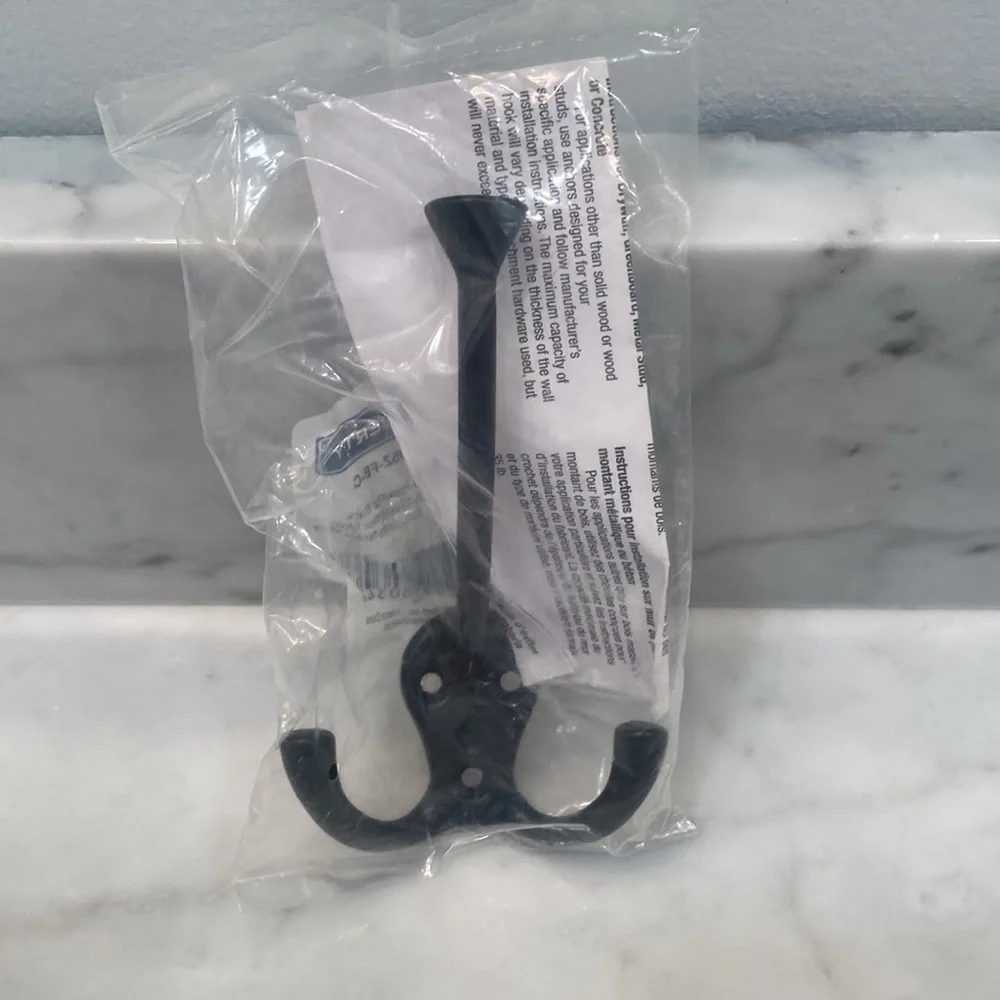 NWT Liberty Matte Black Hook